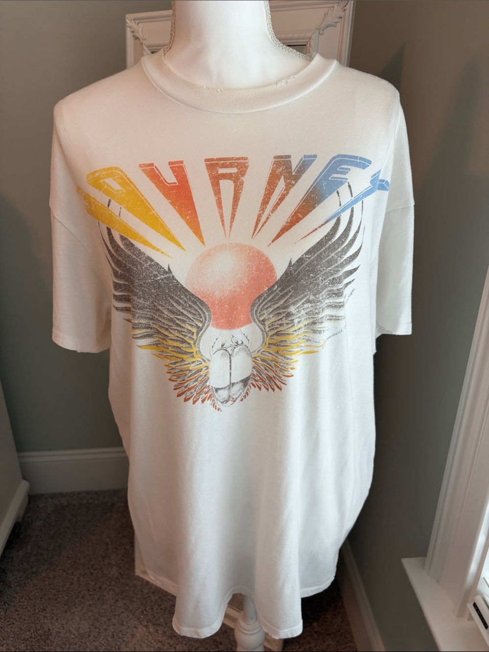 Vinyl Icons Journey t-shirt, white, size L.